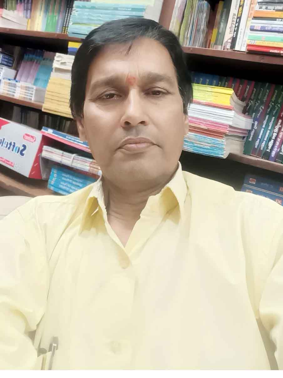 DR. ROUSHAN KUMAR